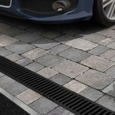 ACO RainDrain B125 | Antique Cast Iron with Polymer Concrete Drainage Channel